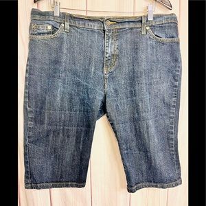 Fashion Exit Women’s Plus 3XL Dark Denim Bermuda Shorts